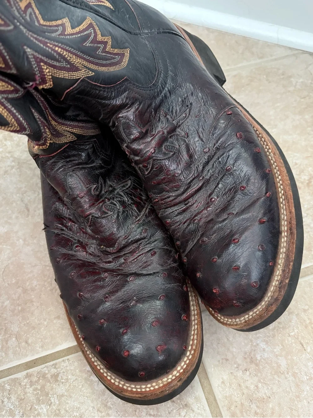 Lucchese 2000 Black Cherry Ostrich Leather Cowboy Boots Men's 10 EE Vintage